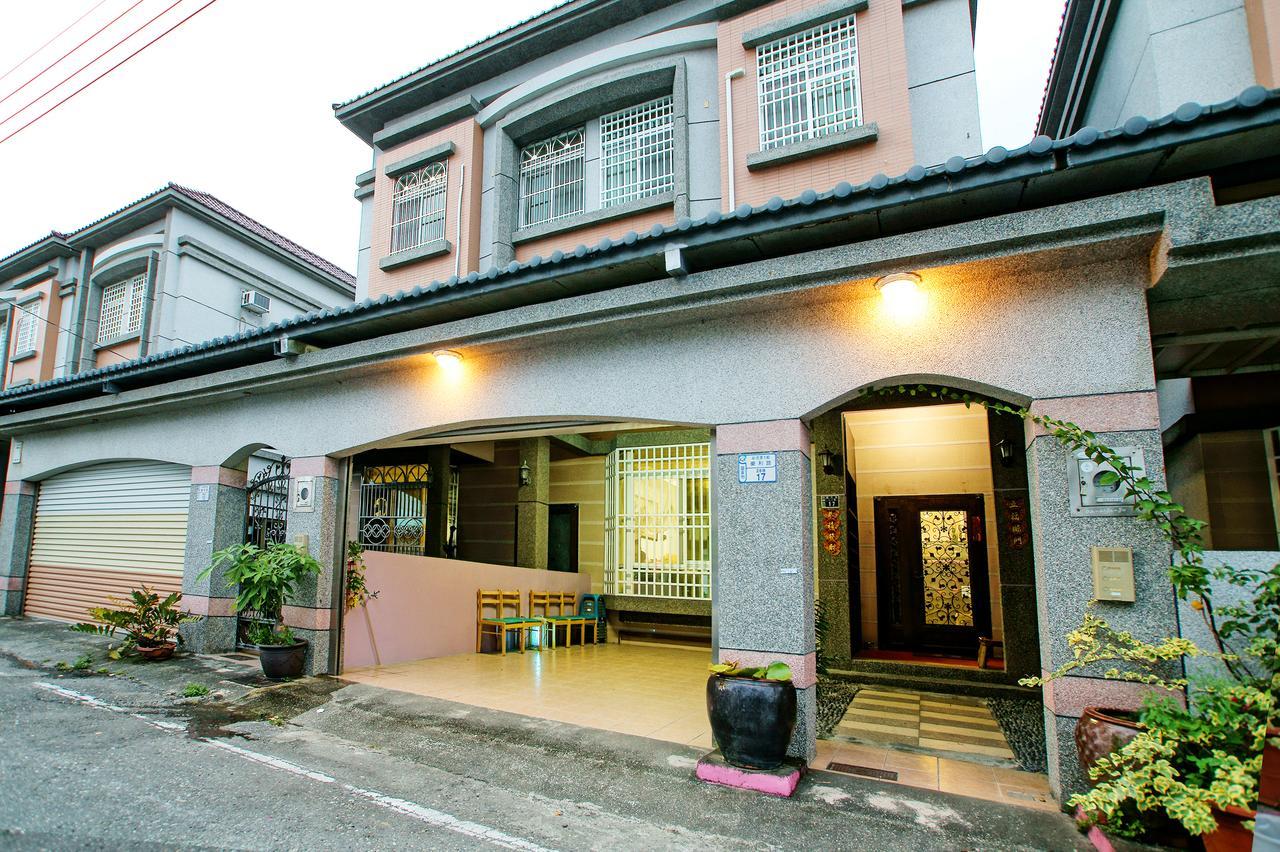 A Lot Of Music And Breakfast Apartment Taitung Bagian luar foto